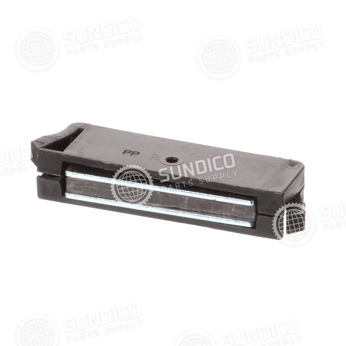 Carter-Hoffmann 18302-0079 Commercial Refrigeration Magnetic Catch Snap-in